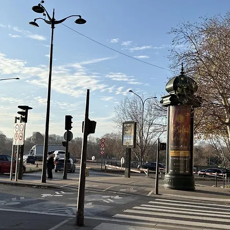 Sunny With Seine View *